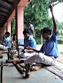 नवें शिक्षणीक धोरण आनी कुशळटाय