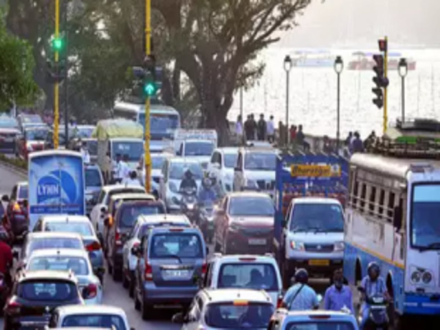 High Court Cracks Down on Panaji Traffic Chaos: Orders AI Camera Surveillance, New Pedestrian Crossings