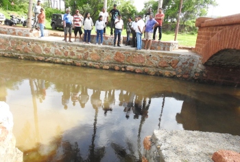 Uproar in Areal as villagers complain water bodies polluted with industrial effluents