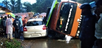 6 vehicles damaged in Khandepar accident