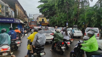 Traffic signal creates chaos at Mapusa’s court junction