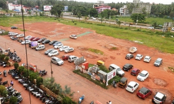 Association seeks dedicated parking for lawyers, litigants at PDA grounds