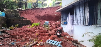 Portion of hillock comes down at Monte Hill, 2 bikes damaged