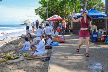 Instagram is making you a worse tourist: Here’s how to travel respectfully