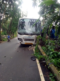 Lucky escape for students as KTC bus hits electricity pole at Cansaulim