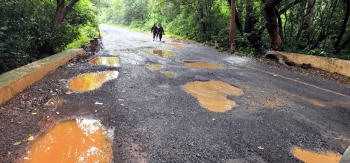 Locals intensify agitation over Belagavi-Goa highway via Chorla