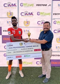 Pro League: Lloyd stars in Sporting Clube win