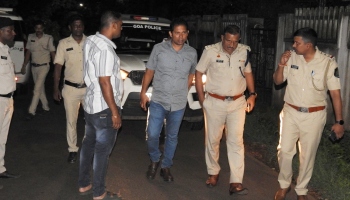 Jharkhand native slits throat in bid to end his life, survives