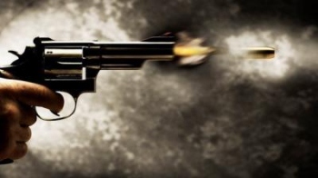Wife accidentally fires from police officer hubby's pistol, injured