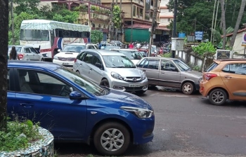 Mapusa’s parking woes: Civic body fails the test