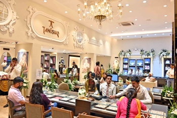 Tanishq launches new store at Miramar with exciting offer