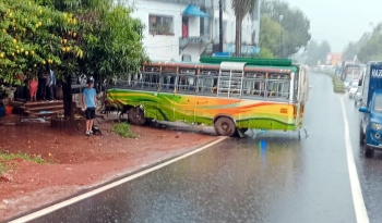 5 hurt in mishap, major traffic jam on Guirim-Porvorim NH