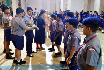 156 scouts, guides invested at Rosary HS Cujira