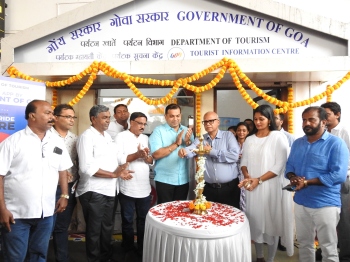 Tourism Minister allays fears of taxi operators at Margao railway station