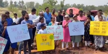Sirsaim locals oppose MRF shed, hold protest at site