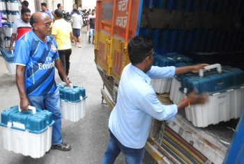 Poll authorities send defective EVMs to Bengaluru for repairs