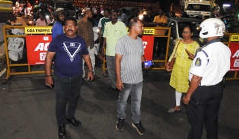 Residents caught unaware as police shut Borda road leading to stadium