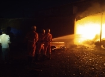 Fire breaks out at Colvale scrapyard; aluminium foil, paper destroyed