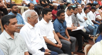 Oppn leaders show solidarity with civil society initiative