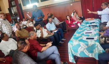 Local fishermen demand handing over wholesale fish market for its upkeep