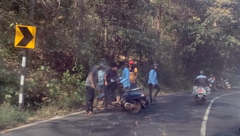 9 riders injured in freak mishap at Karmalghat