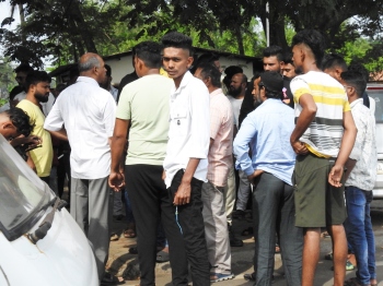 MLA's silence over 'extortion' at railway station questioned