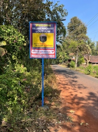 Signboards conveying social messages installed in Loutolim