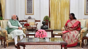 Office of President redundant if it can't hold govt accountable