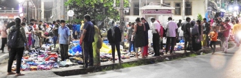 Street vendors make return to footpaths