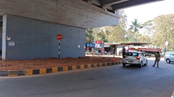 Faulty ‘No Entry’ sign at Old Goa