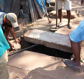 MMC cracks whip on violators for disposing sewage water in drains