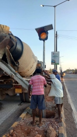 Signal installed at accident-prone Poraskade-Dhargal junction