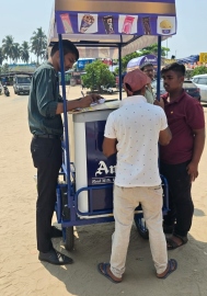 Overcharging ice cream vendors at Colva beach face action