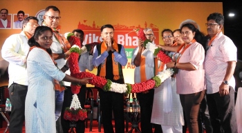 On South Goa 'poll campaign', CM woos minorities, STs