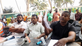 Caranzalem, Aivao fishermen warn govt against water sports on beach