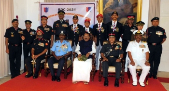 Governor felicitates distinguished NCC cadets