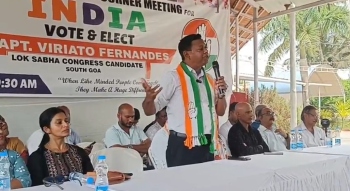 Boost for Cong in Nuvem, sarpanch and wife of ex-MLA, members lend support to Viriato
