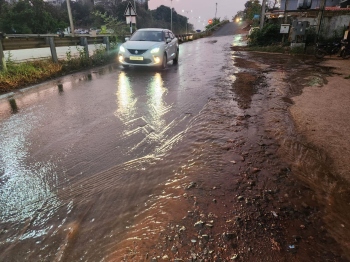 Water pipeline bursts on Peddem service road