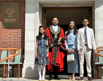 Goan sworn in as Swindon Mayor