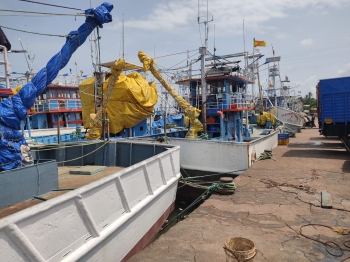 Local fishermen want police to strictly enforce fishing ban