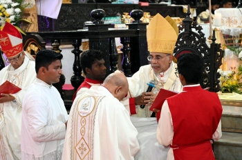15 bishops attend episcopal ordination of Fr SimiÃ£o