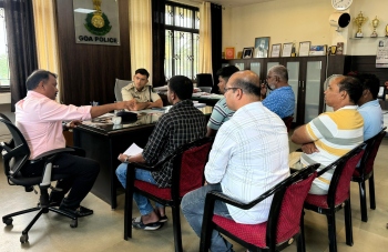 MLA, local taximen meet SP over issues with GoaMiles