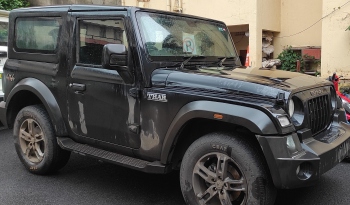 Attempt to steal rental car thwarted; 2 detained