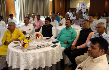 Prudent Media screens preview of documentary on Shri Siddharoodha Swamiji