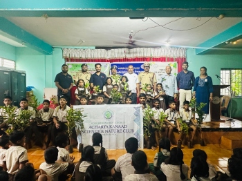 Yuva Panaji plants saplings at Sanquelim school