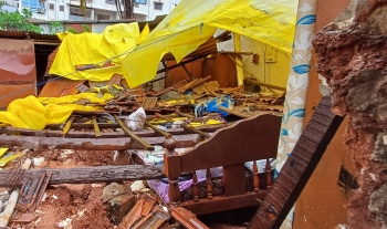 Khareband house collapses, lone resident hospitalised