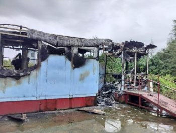Fire destroys Tourism Dept toilet blocks in Morjim