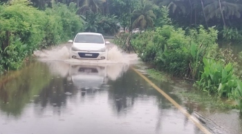 Flooded Poinguinim-Galgibaga link road poses risk to culvert bridge