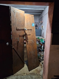 Burglary attempt foiled at Velsao