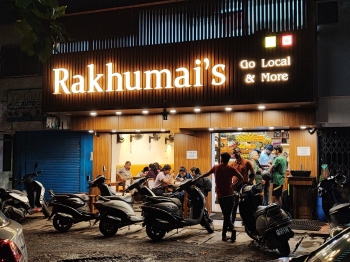 CafÃ© Rakhumai’s: A family’s passion, a community’s delight